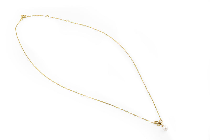 Solid 14K Yellow Gold Butterfly Pearl Diamond Necklace