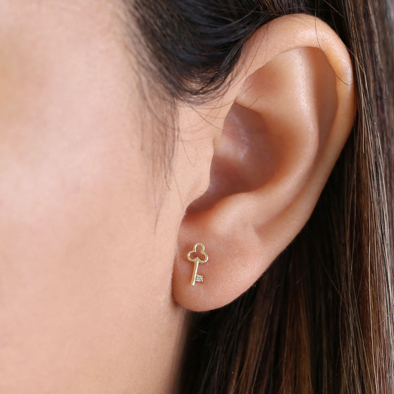 Solid 14K Yellow Gold Clover Key Clear CZ Stud Earrings