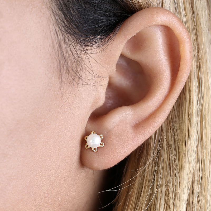 Solid 14K Gold Flower Pearl Earrings