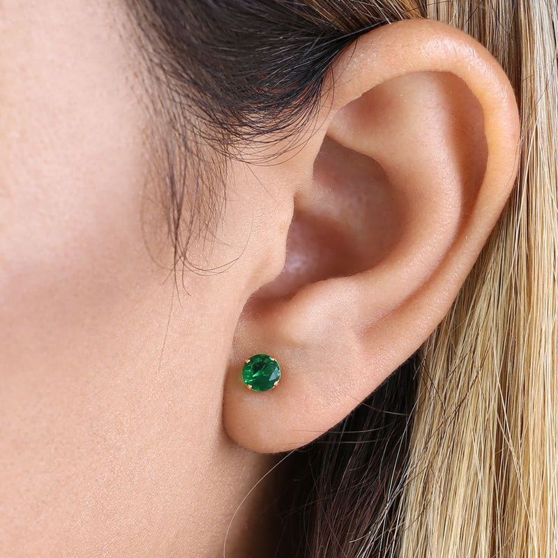 .92 ct Solid 14K Yellow Gold 5mm Round Cut Emerald CZ Earrings