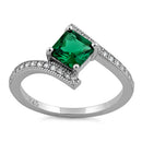 Sterling Silver Elegant Princess Cut Emerald CZ Ring